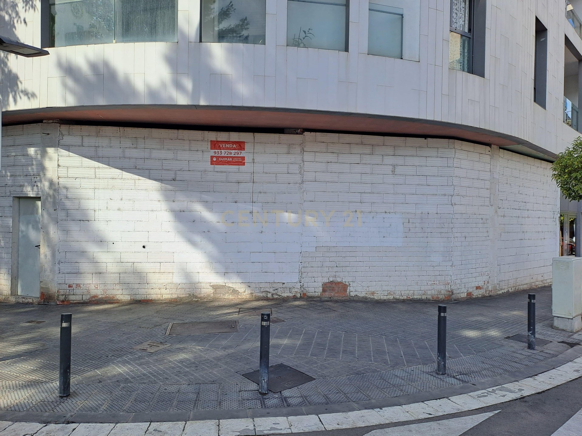 Butik i Esplugues de Llobregat, Barcelona, Spanien 98 kvm. Nr. 167194