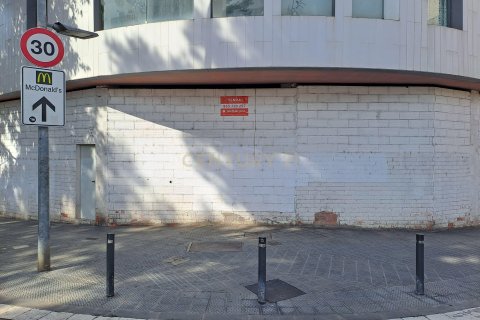 Retail store for sale in Esplugues de Llobregat, Barcelona, Spain 98 sq.m. No. 167194 - photo 17