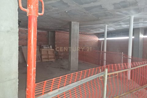 Retail store for sale in Esplugues de Llobregat, Barcelona, Spain 98 sq.m. No. 167194 - photo 14