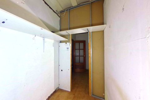 Apartment for sale in Barcelona, Spain 2 bedrooms, 74 sq.m. No. 167189 - photo 14