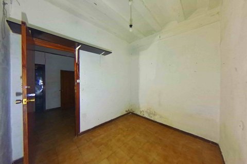 Apartment for sale in Barcelona, Spain 2 bedrooms, 74 sq.m. No. 167189 - photo 12