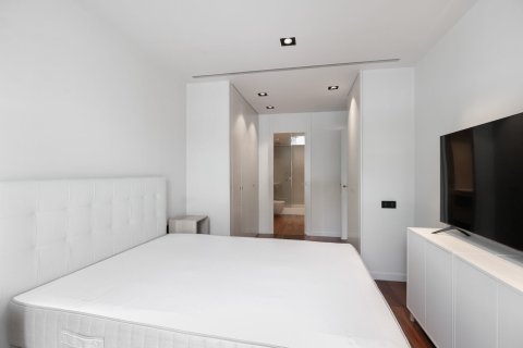 Apartment à vendre à Barcelona, Espagne, 2 chambres, No. 140972 - photo 13