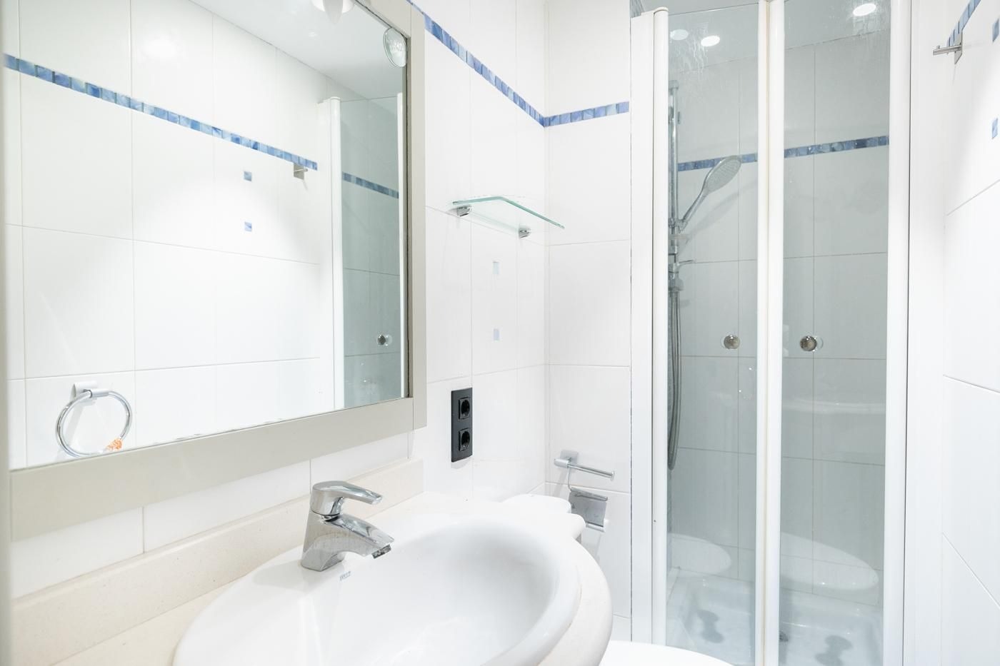 Wohnung in Barcelona, Spanien 3 Schlafzimmer,  Nr. 140973