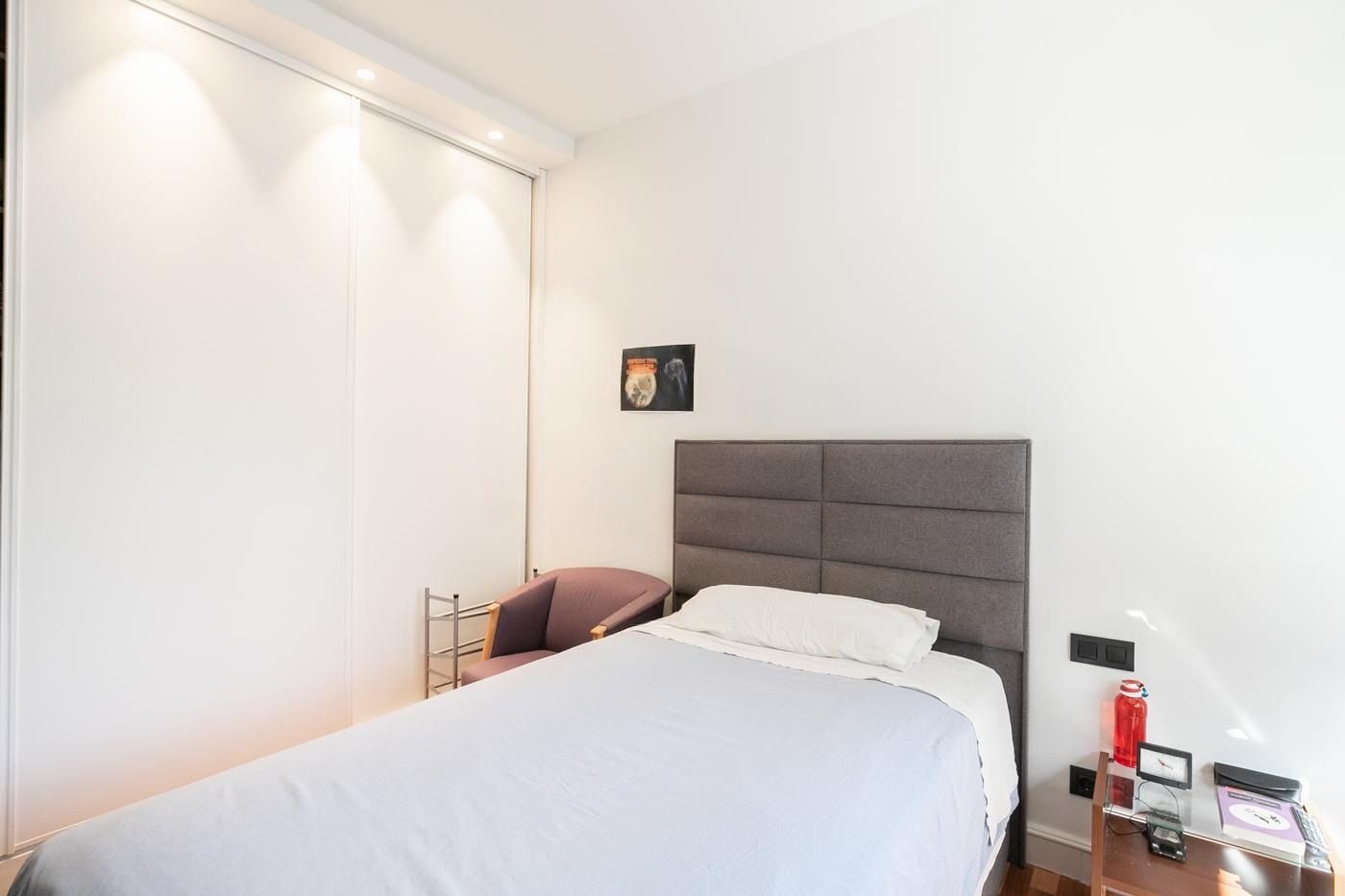 Wohnung in Barcelona, Spanien 3 Schlafzimmer,  Nr. 140973