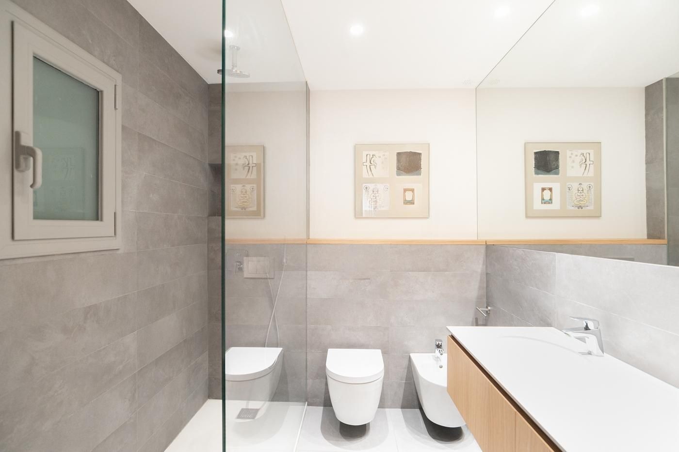 Wohnung in Barcelona, Spanien 3 Schlafzimmer,  Nr. 140973
