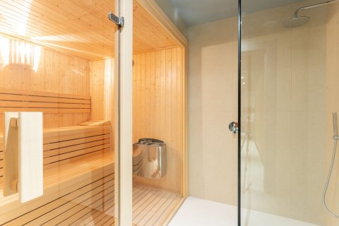 Apartment à vendre à Barcelona, EspagneNo. 140971 - photo 28