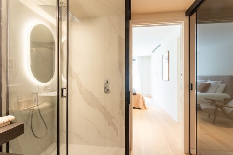 Apartment à vendre à Barcelona, EspagneNo. 140971 - photo 23