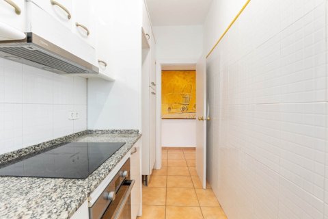 Apartamento en venta en Sant Cugat del Vallès, Barcelona, España 3 dormitorios, No. 140968 - foto 14
