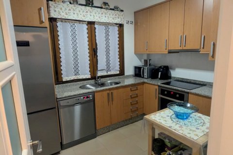 Dzīvoklis pārdošanā Sanxenxo, Pontevedra, Spānijā 5 istabas, 219 m2 Nr. 173242 - attēls 8
