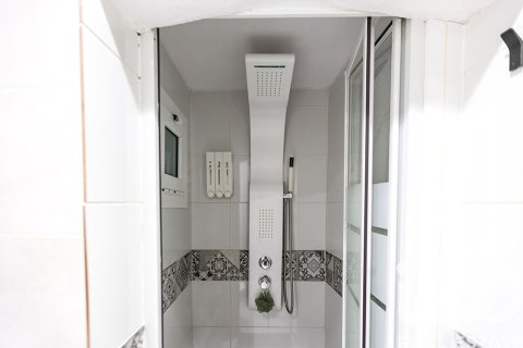 Paritalo myytävänä Barcelona, Espanja, 2 makuuhuonetta, 132 m2 No. 173245 - kuva 28