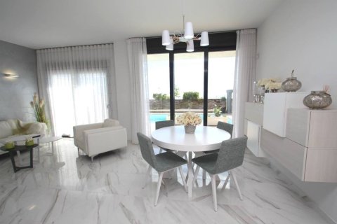Villa for sale San Miguel de Salinas, Alicante, Spain 3 bedrooms, 144 sq.m. No. 134068 - photo 3