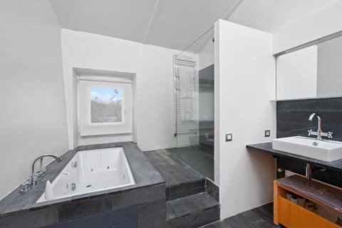 Сasa en venta en Forallac, Gerona, España 8 dormitorios, No. 141176 - foto 23