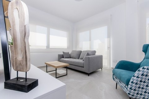 Bungalow à vendre à Vistabella, Alicante, Espagne, 3 chambres, 92 m2 No. 75581 - photo 5