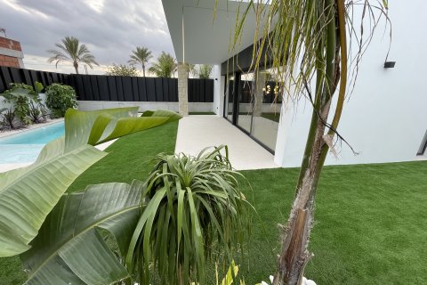 Продажа виллы в Молина де Сегура, Мурсия, Испания 3 спальни, 105м2 №163250 - фото 5