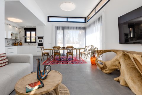 Продажа виллы в Ла Мата, Аликанте, Испания 4 спальни, 210м2 №163249 - фото 11