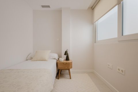 Apartment for rent in Torrevieja, Alicante, Spain 110 sq.m. No. 168007 - photo 4