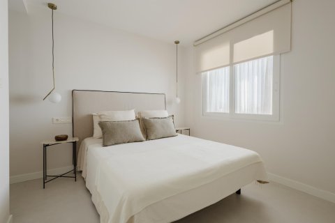 Apartment for rent in Torrevieja, Alicante, Spain 110 sq.m. No. 168007 - photo 14