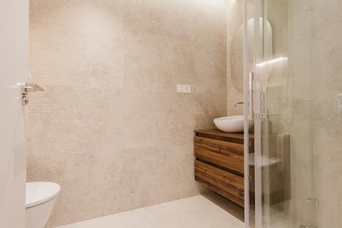 Apartment for rent in Torrevieja, Alicante, Spain 110 sq.m. No. 168007 - photo 7