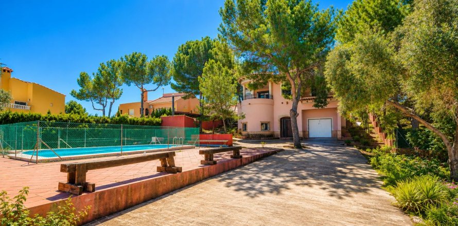 Apartamento en San Miguel de Salinas, Alicante, España 300 m2 No. 168006