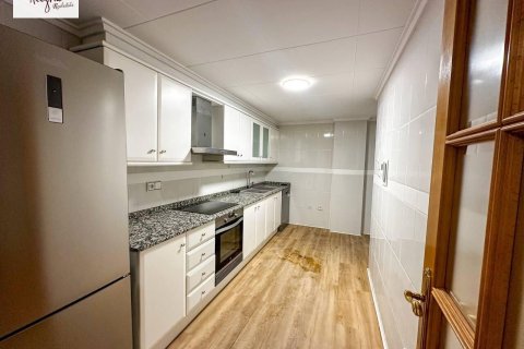 Appartamento in affitto a Valencia, Spagna 2 camere da letto, 115 mq. N° 168005 - foto 6