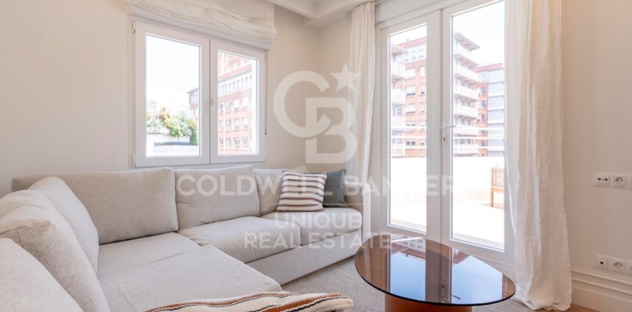 Penthouse à Madrid, Espagne 2 chambres, 103 m2 No. 178579