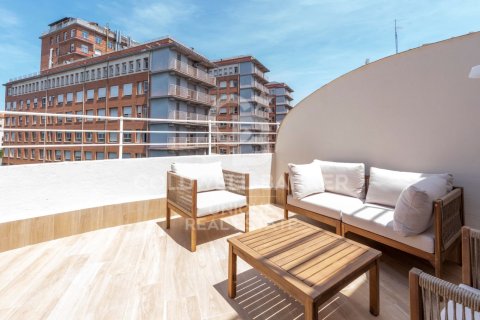 Penthouse à vendre à Madrid, Espagne, 2 chambres, 103 m2 No. 178579 - photo 2