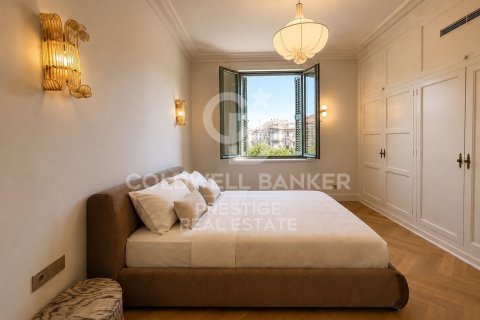Apartment à vendre à Barcelona, Espagne, 4 chambres,  No. 178626 - photo 10