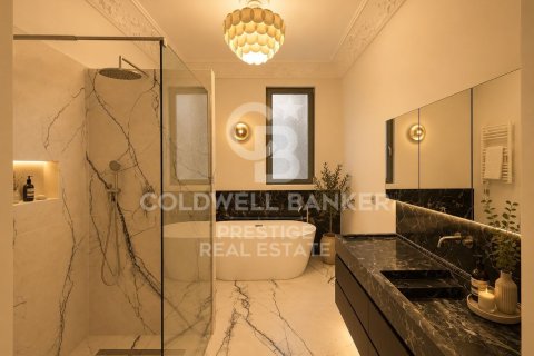Apartment à vendre à Barcelona, Espagne, 4 chambres,  No. 178626 - photo 17