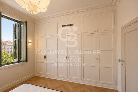 Apartment à vendre à Barcelona, Espagne, 4 chambres,  No. 178626 - photo 9