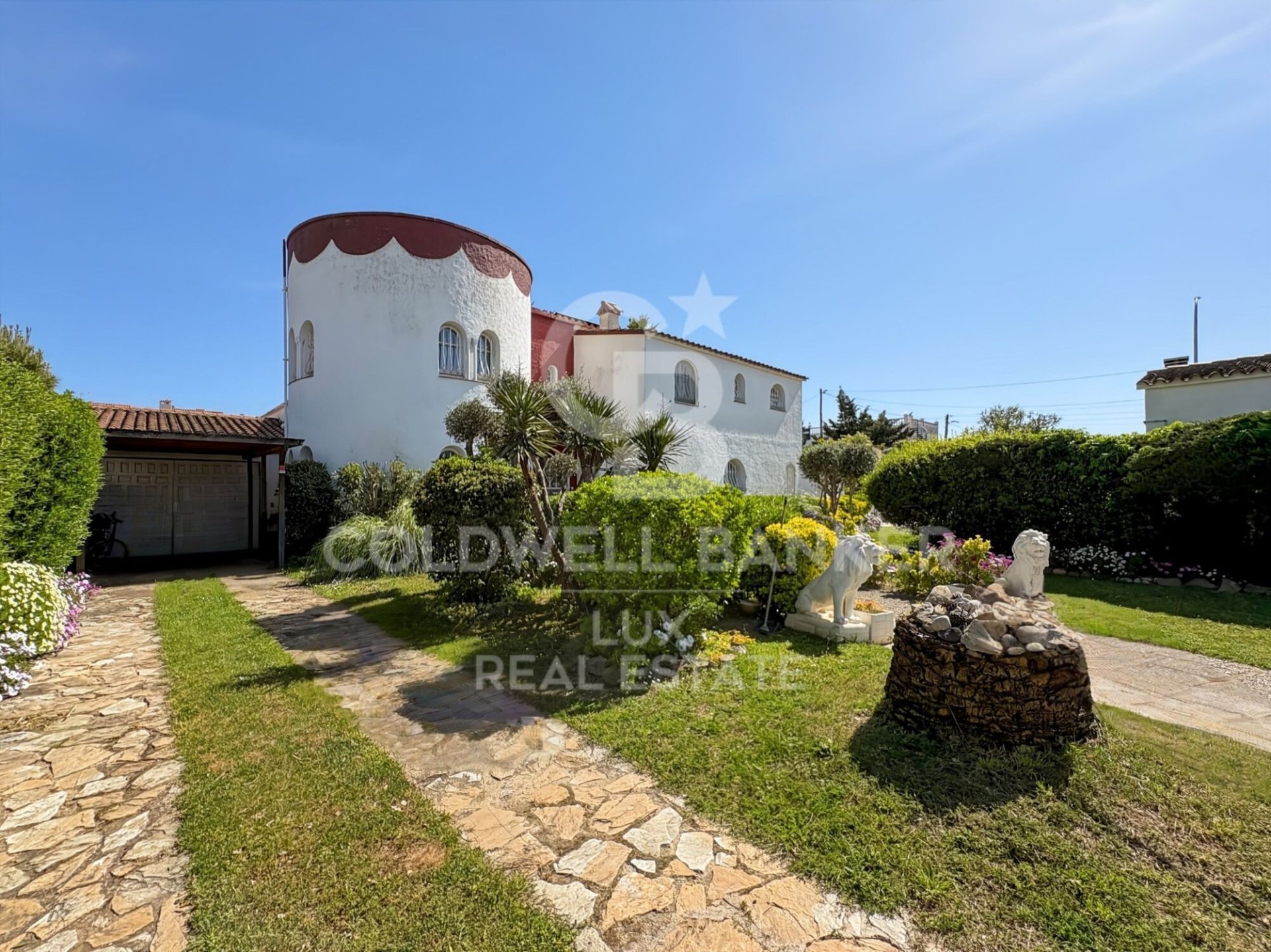 Villa a Empuriabrava, Girona, Spagna 7 camere da letto, 544 mq. N° 178624