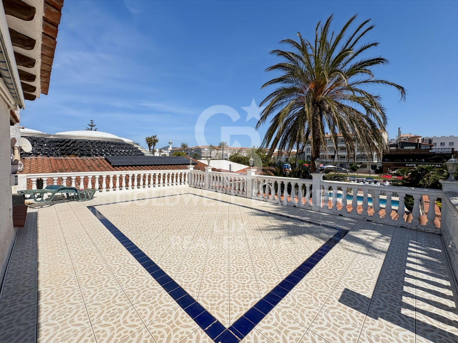 Villa a Empuriabrava, Girona, Spagna 7 camere da letto, 544 mq. N° 178624
