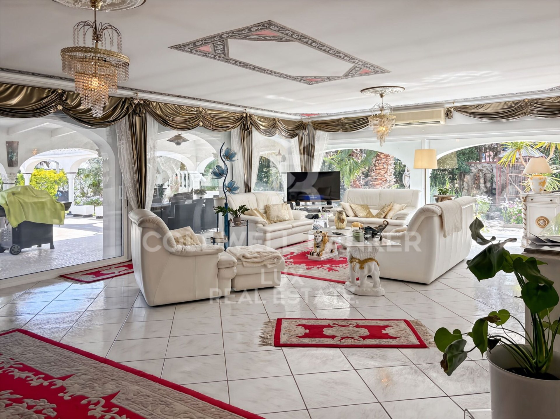 Villa a Empuriabrava, Girona, Spagna 7 camere da letto, 544 mq. N° 178624