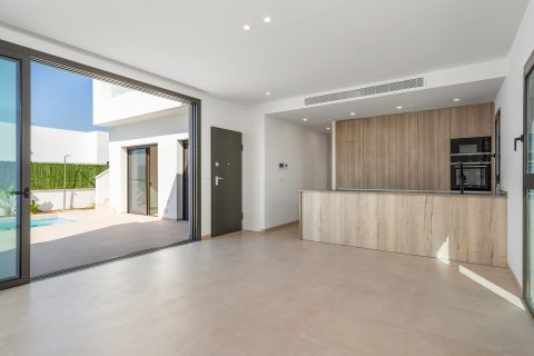 Villa in vendita a Los Alcazares, Murcia, Spagna 3 camere da letto, 140 mq. N° 173845 - foto 3