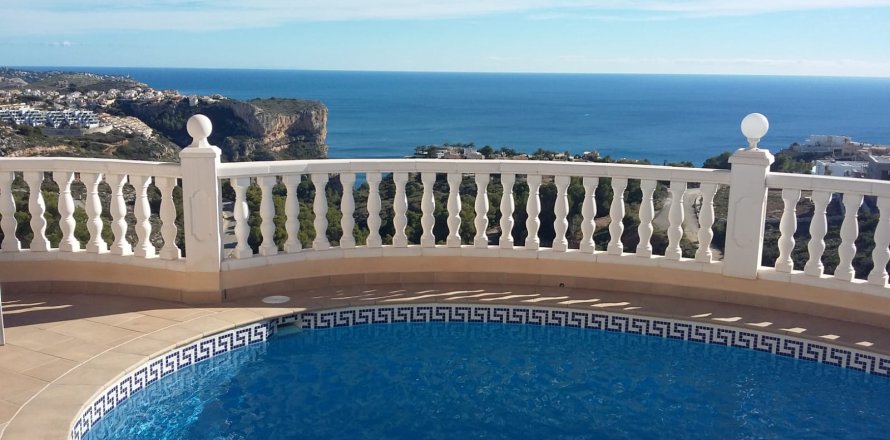 Villa Benitachell, Alicante, Spanien 3 Schlafzimmer, 300 m2 Nr. 133276
