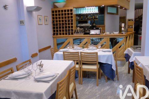 Café/restaurang till salu i L'Ametlla de Mar, Tarragona, Spanien 184 kvm. Nr. 173176 - foto 10