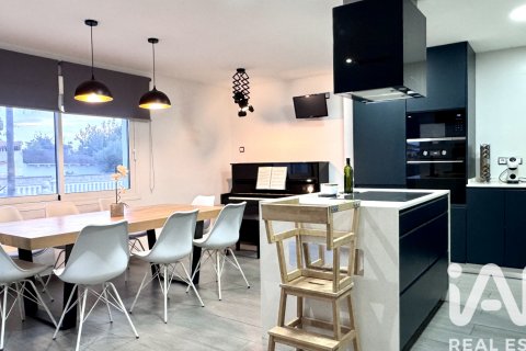 Māja pārdošanā Corbera, Valencia, Spānijā 3 istabas, 189 m2 Nr. 152810 - attēls 8