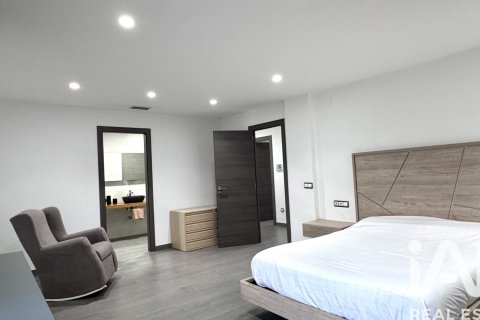 Māja pārdošanā Corbera, Valencia, Spānijā 3 istabas, 189 m2 Nr. 152810 - attēls 19