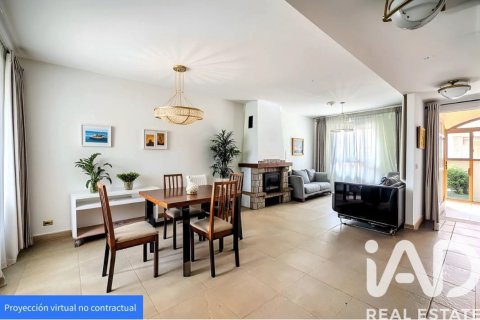 Townhouse in Tarifa, Cadiz, Spain 4 bedrooms, 191 sq.m. No. 152808