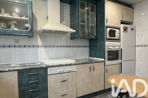 Dom w Riba-roja de Turia, Valencia, Hiszpania 4 sypialnie, 198 mkw. nr 152811 – zdjęcie 10