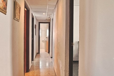 House for sale in Alicante, Spain 5 bedrooms, 250 sq.m. No. 152813 - photo 19