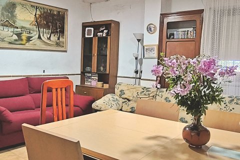 Dom w Alicante, Hiszpania 5 sypialni, 250 mkw. nr 152813