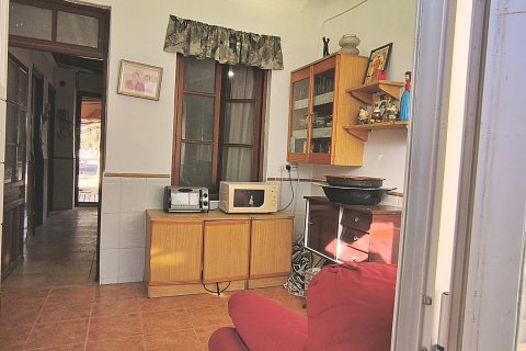 House for sale in Alicante, Spain 5 bedrooms, 250 sq.m. No. 152813 - photo 26