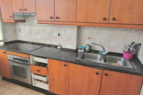 House for sale in Alicante, Spain 5 bedrooms, 250 sq.m. No. 152813 - photo 11