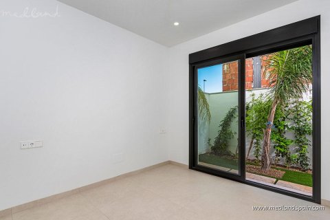 Villa for sale in Santiago de la Ribera, Murcia, Spain 3 bedrooms, 100 sq.m. No. 167857 - photo 8