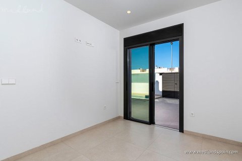 Villa for sale in Santiago de la Ribera, Murcia, Spain 3 bedrooms, 100 sq.m. No. 167857 - photo 4