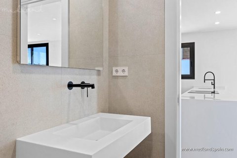 Villa for sale in Santiago de la Ribera, Murcia, Spain 3 bedrooms, 100 sq.m. No. 167857 - photo 5