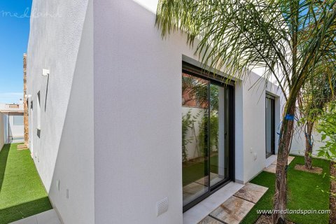 Villa for sale in Santiago de la Ribera, Murcia, Spain 3 bedrooms, 100 sq.m. No. 167857 - photo 10