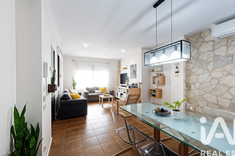 Продажа дома в Ла-Бисбаль-дель-Пенедес, Таррагона, Испания 5 спален, 336м2 №152740 - фото 2