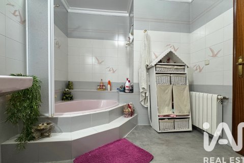 Talo myytävänä Valencia, Espanja, 5 makuuhuonetta, 322 m2 No. 152743 - kuva 24