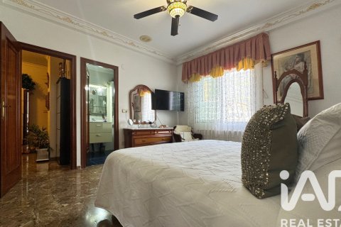 Talo myytävänä Valencia, Espanja, 5 makuuhuonetta, 322 m2 No. 152743 - kuva 19